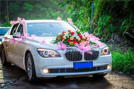 婚車扎花價格,婚車裝飾